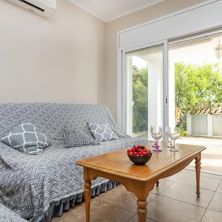 Junque-verdure By Interhome Villa *