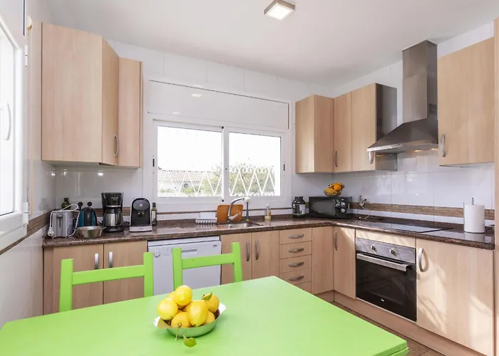 וילה Junque-verdure By Interhome Miami Playa